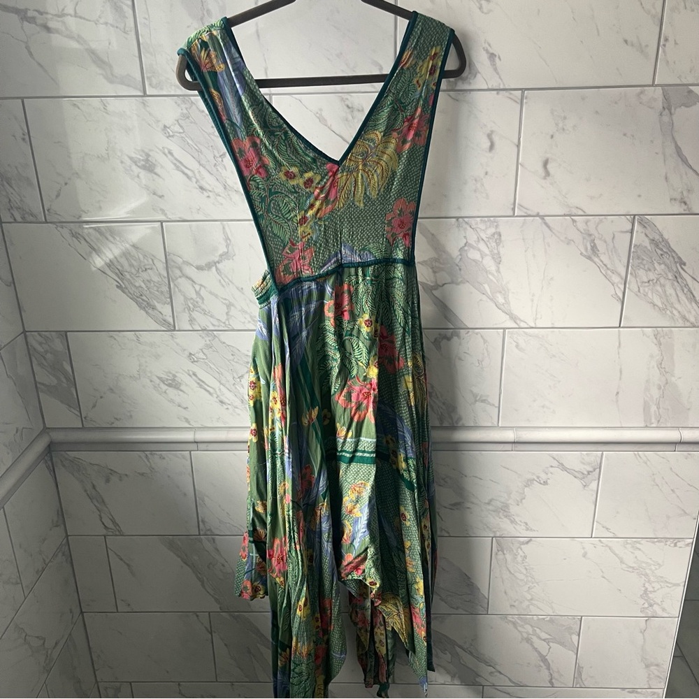 Floral Green Deep V Neck Dress